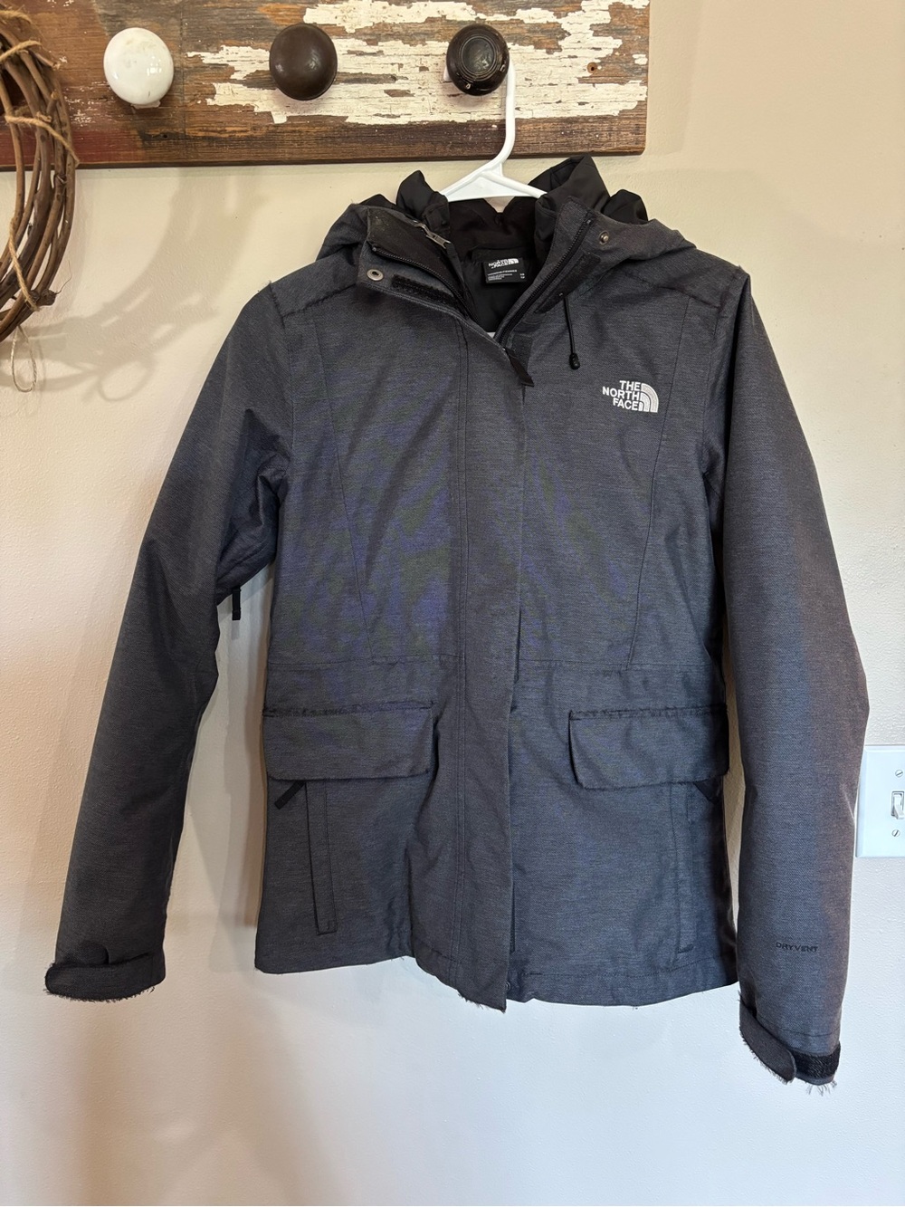 The North Face Women’s Hooded Coat - Dark Gray